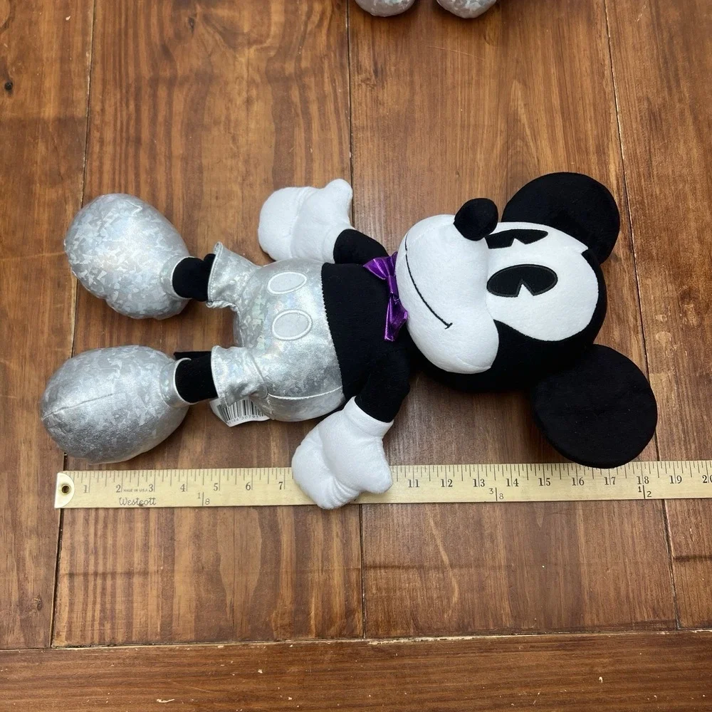 Disney 100 Years of Wonder Mickey & Minnie Mouse Plush Set 18